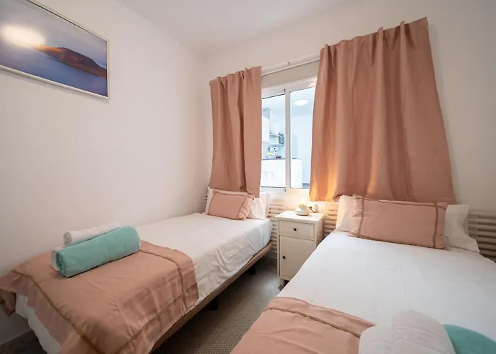 Famara Home Beach Apartment *