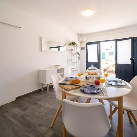 Διαμέρισμα Famara Home Beach